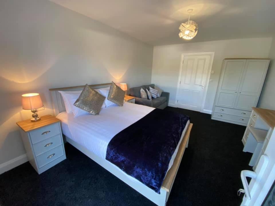 Temple Golf Club Hotell Lisburn Eksteriør bilde
