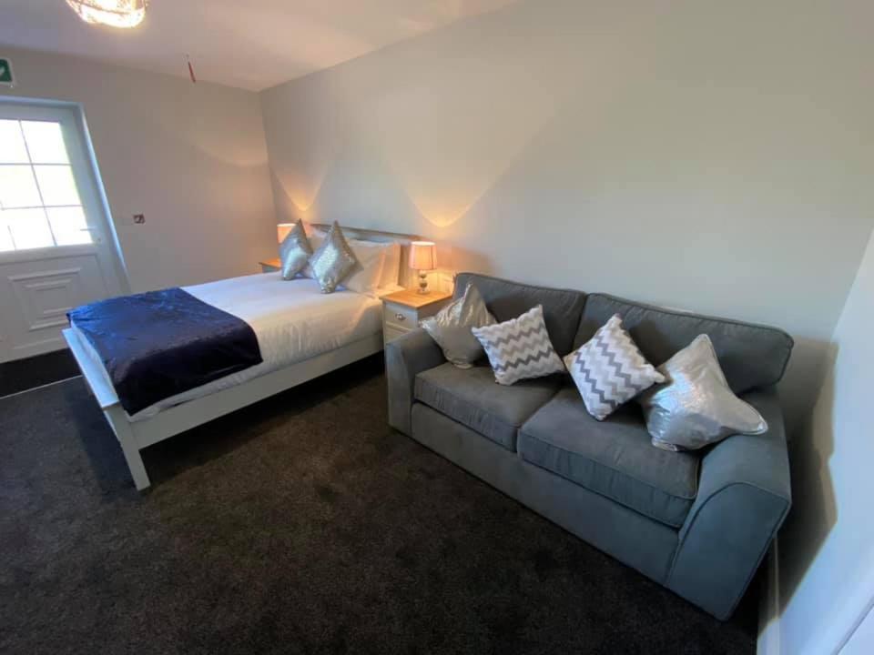 Temple Golf Club Hotell Lisburn Eksteriør bilde